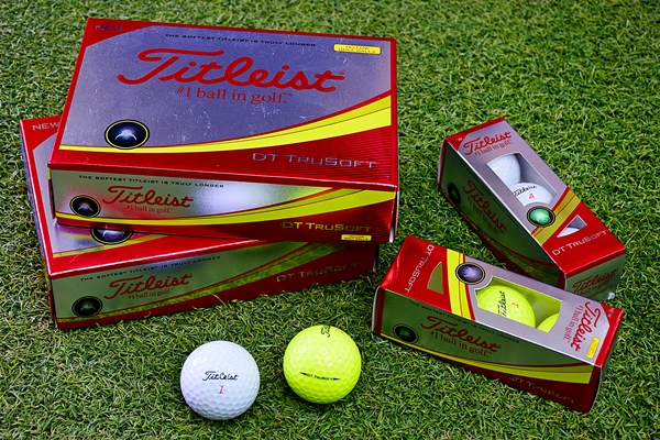 Test Equipment : Titleist DT Trusoft