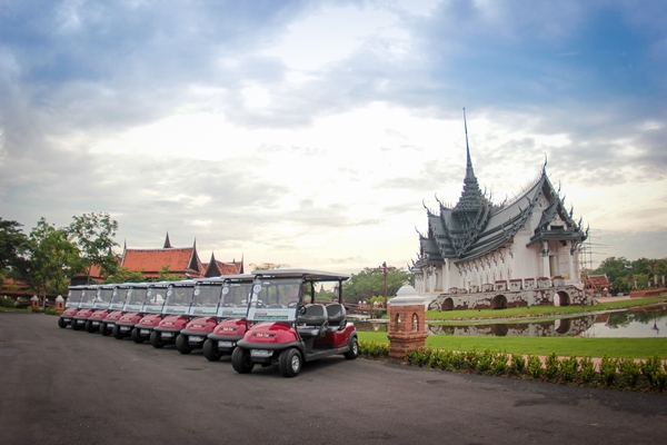 ท่องเที่ยว “เมืองโบราณ” พิพิธภัณฑ์กลางแจ้งที่ใหญ่ที่สุดในโลก ด้วย “คลับคาร์” รถไฟฟ้าที่ดีที่สุด