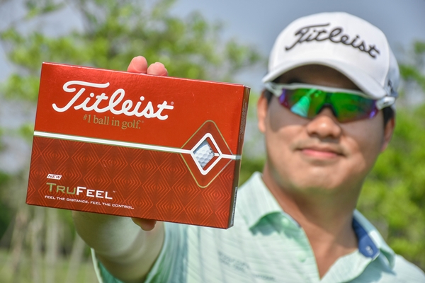 รีวิวลูกกอล์ฟ : Titleist TruFeel