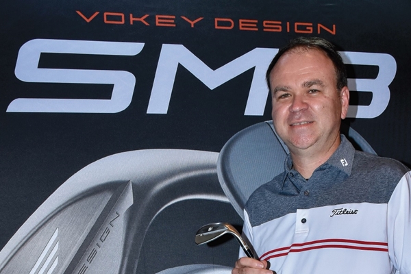 Mr. Rick Brown “บ็อบ โวกี้ ทำงานหนักมากเพื่อประสิทธิภาพที่ดีที่สุดในเวดจ์ Titleist SM8”