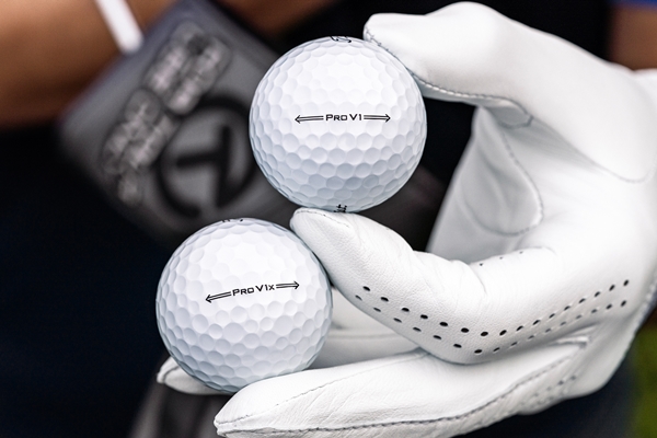 ลูกกอล์ฟ Titleist Pro V1 และ Pro V1x รุ่นใหม่ เปิดตัวแล้วในทัวร์